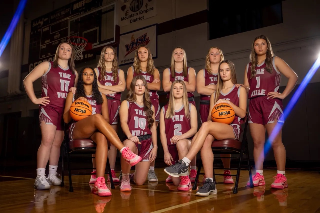 The 2025 George Wythe Lady Maroons team photo